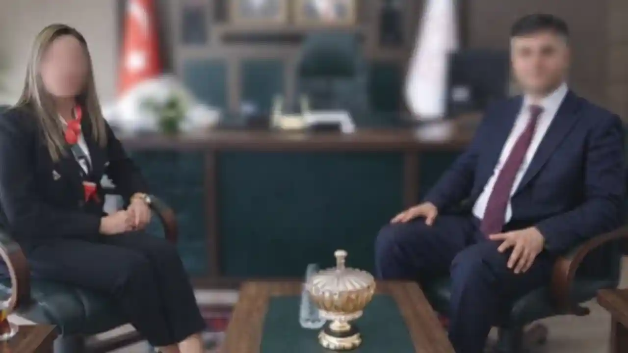 Milli Eğitim Müdürünün, kadın müdüre mesajı boşanma ve istifa getirmişti. Müdür açıklama yaptı
